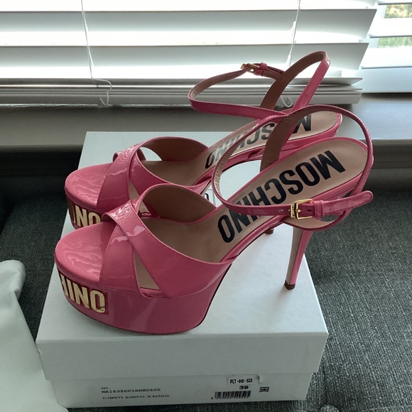 Moschino Logo Sole Platform Sandal (Women) 9US / 39EU - Picture 7 of 14